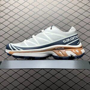 Salomon XT-6 Unisex Sneaker 7.5 Womens
